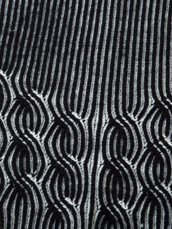 ac5bb6e6cf1c4e78b65fab8e5b8c69a1-Max-Origin