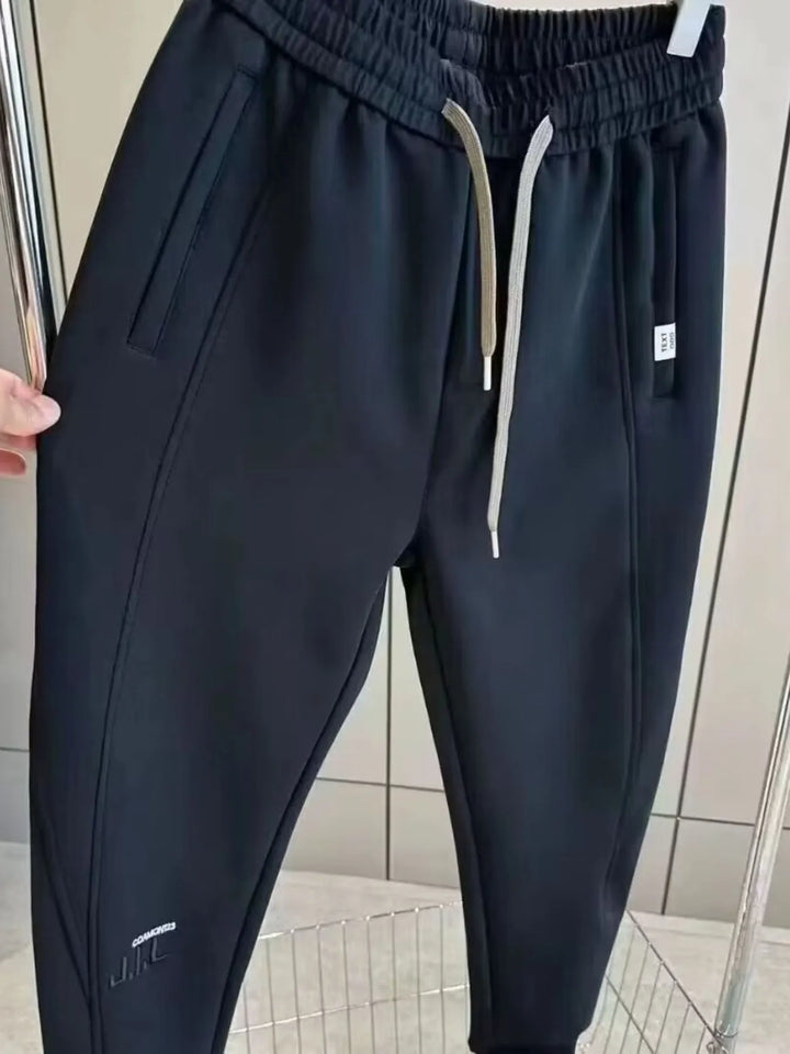 f9cf0c8e-badd-4c7b-a4fa-9301eba40cdd-Max-Origin